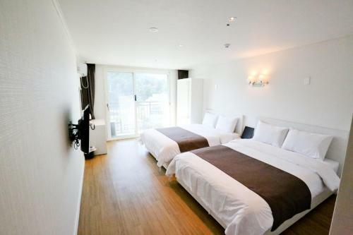 Hotel Amoureux Resort