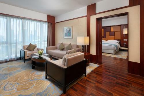 Beijing Kuntai Royal Hotel