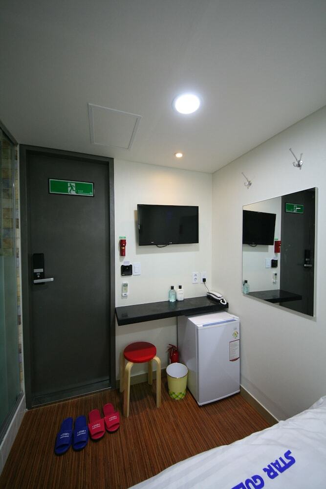 Hostal Star Guest Oneroomtel