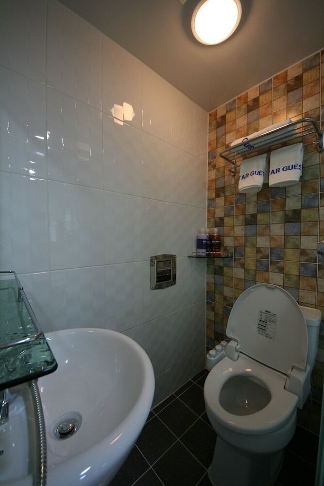 Hostal Star Guest Oneroomtel