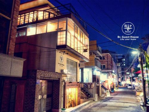 Hostal Br. Guesthouse Hongdae