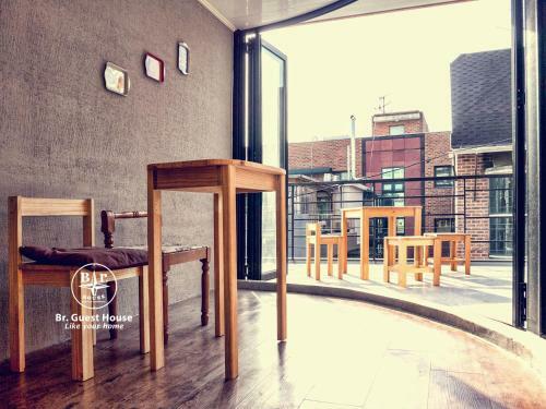 Hostal Br. Guesthouse Hongdae