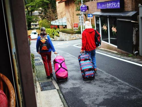 Hostal Guesthouse Azito