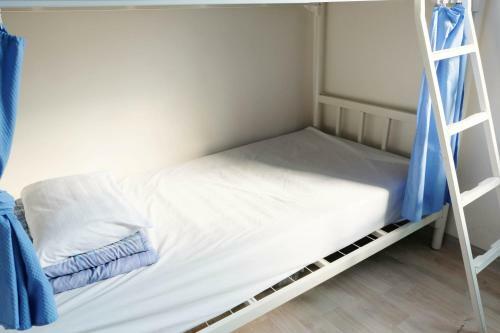Hostal Yacht Guesthouse