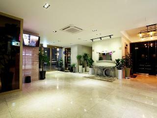 Donggyeong Hotel