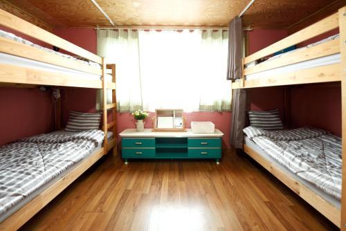 The One Hostel Hongdae In Seoul