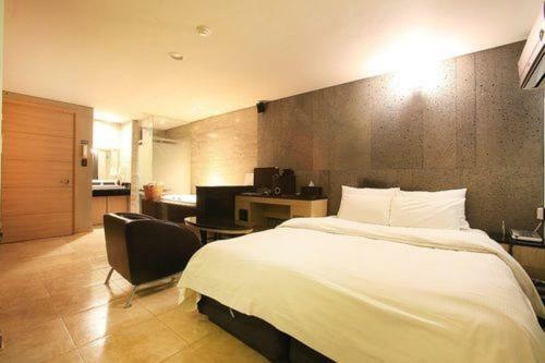Tara Hotel
