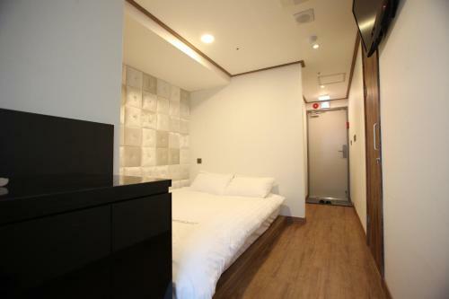 Hostal Myeongdong Ecohouse
