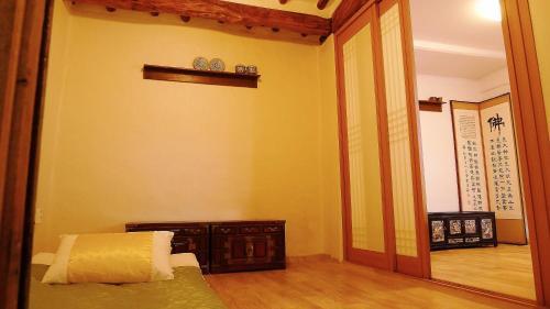 Hostal Hanok Guesthouse 201