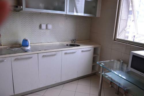 Zhongguancun Daocaoren Apartment