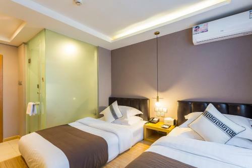 Beijing Red Hotel
