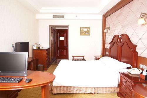 Jingbin Hotel