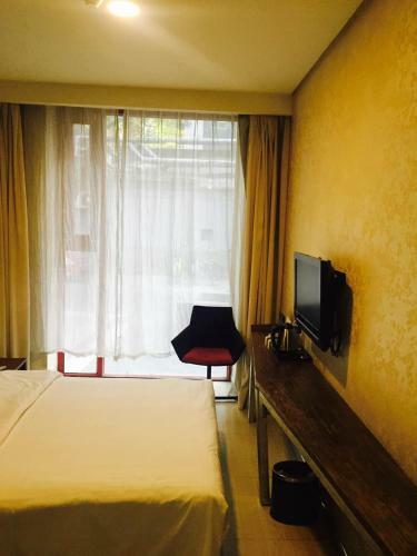 Hotel Hanting Express Chongwenmen