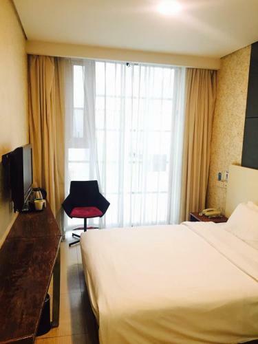Hotel Hanting Express Chongwenmen