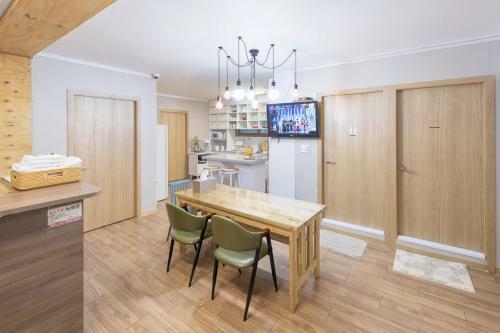 Albergue Cozzzy Guesthouse