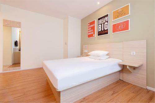 Hotel Hanting Express Beijing Niujie