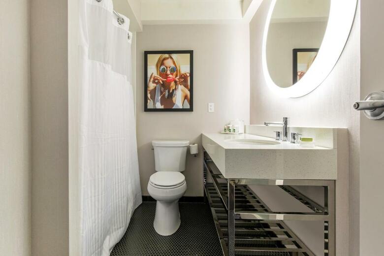 The Chicago Hotel Collection Magnificent Mile