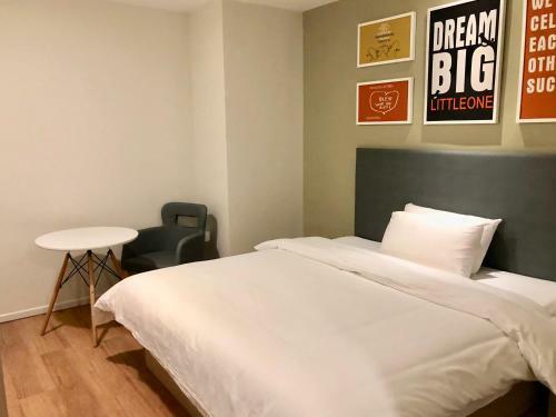Hotel Hanting Express Beijing Water Cube