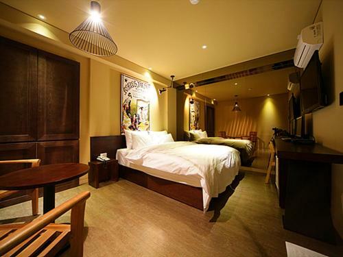 Motel Sinchon Hotel Gaeul