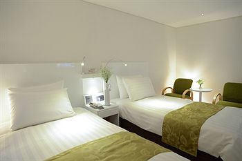 New Kukje Hotel