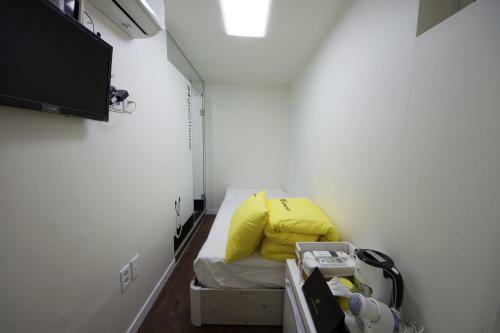 Hostal 24 Guesthouse Myeongdong Town