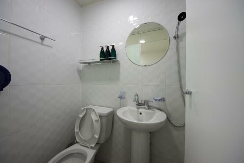 Hostal 24 Guesthouse Myeongdong Town