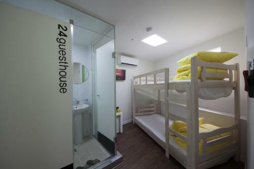 Hostal 24 Guesthouse Myeongdong Town