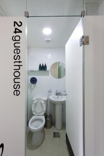 Hostal 24 Guesthouse Myeongdong Town