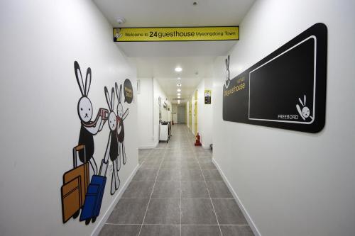 Hostal 24 Guesthouse Myeongdong Town