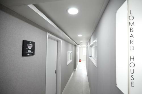 Albergue Lombard House