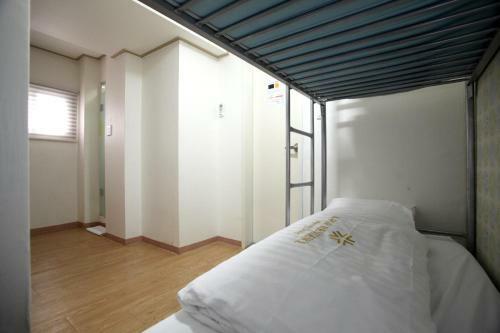 Aparthotel K-pop Residence Myeongdong 1