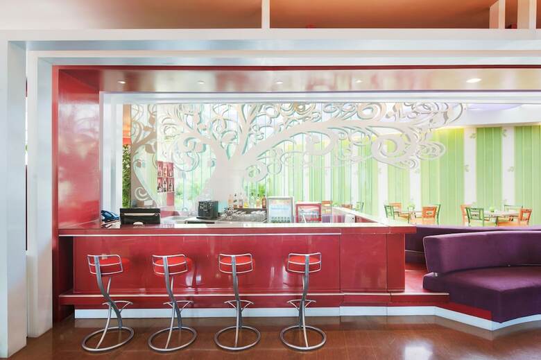 Hotel Ibis Styles Bali Denpasar