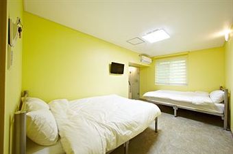 Rainbow Hostel Myeongdong