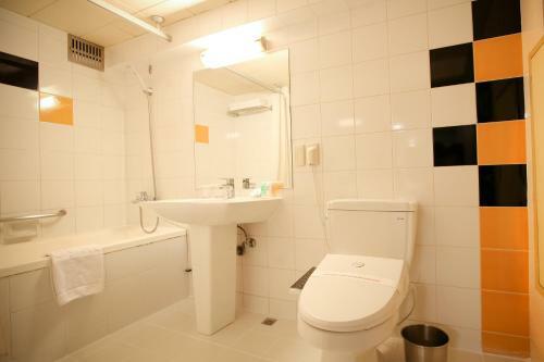 Savoy Hotel Myeongdong