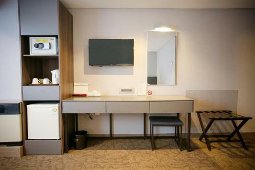 Savoy Hotel Myeongdong