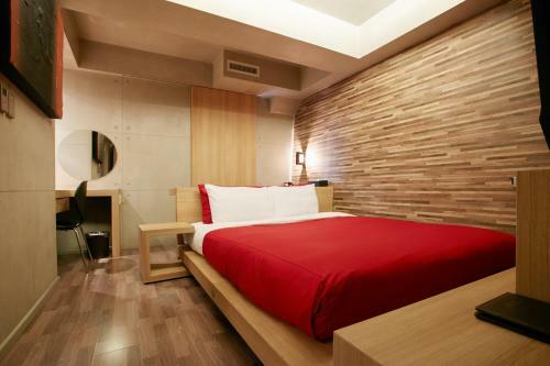 Tria Business & Boutique Hotel