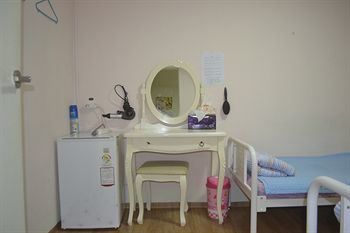 Hostal Mango Guesthouse