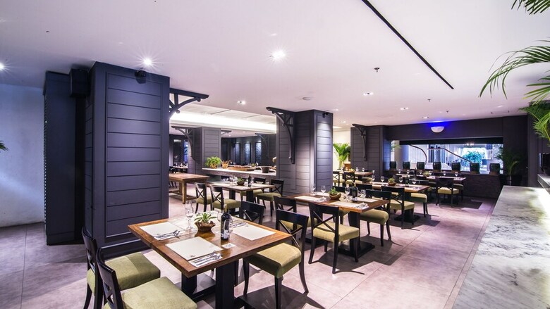 Hotel Aston At Kuningan Suites