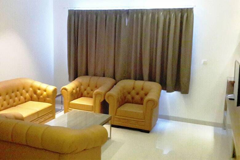 Hotel Whiz Prime Kelapa Gading