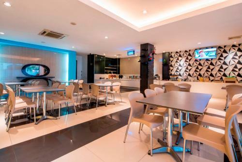 Hotel 88 Mangga Besar Raya 120