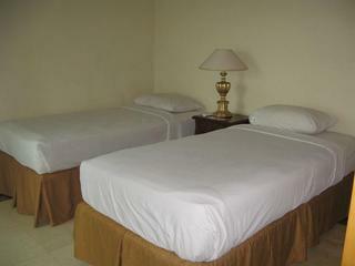 Batavia Apartment St