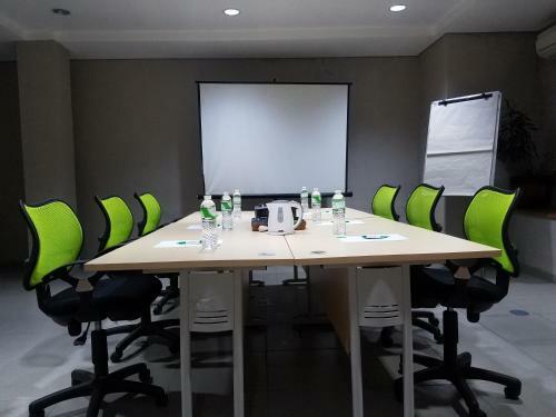 Hotel Legreen Suite Kuningan