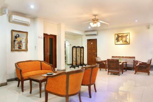 Hostal Griya Patria Guest House
