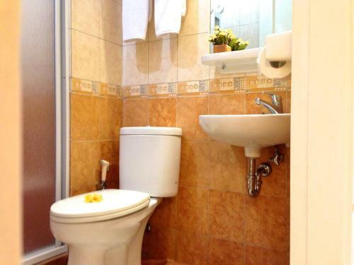 Ravarine Suite Apartment