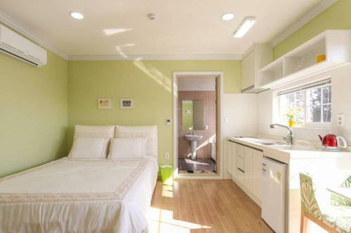 Jubilee Chalet