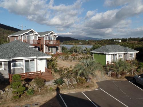 Jubilee Chalet