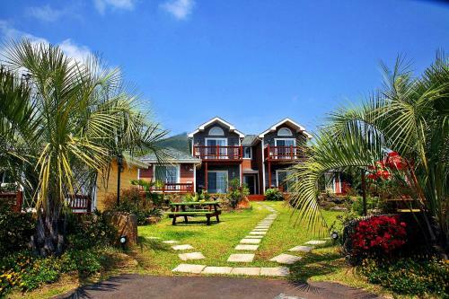 Jubilee Chalet