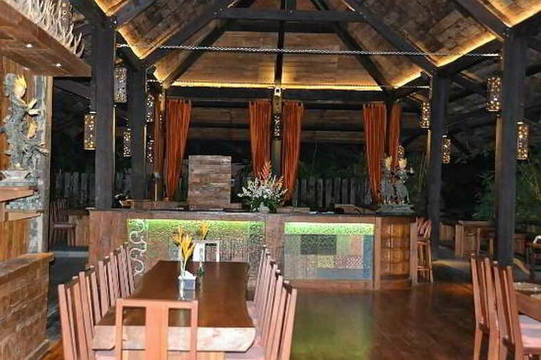 Hotel Puri Bambu