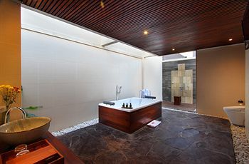 Le Nixsun Villa & Spa