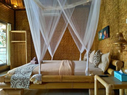 Balangan Cottages